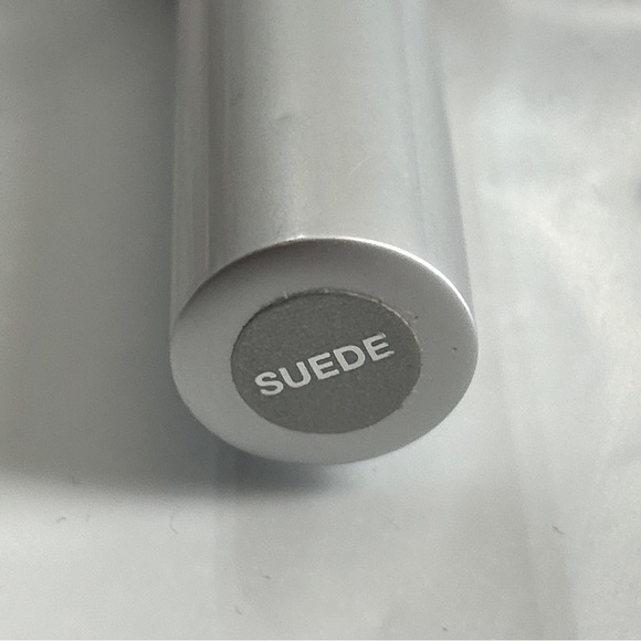 Models Prefer Lip gloss Suede Shimmer vintage Rare full size tube Vintage New - Picture 4 of 4